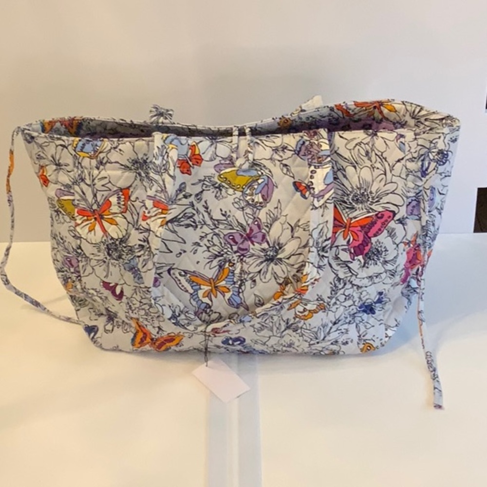 Vera Bradley Small Hathaway Tote